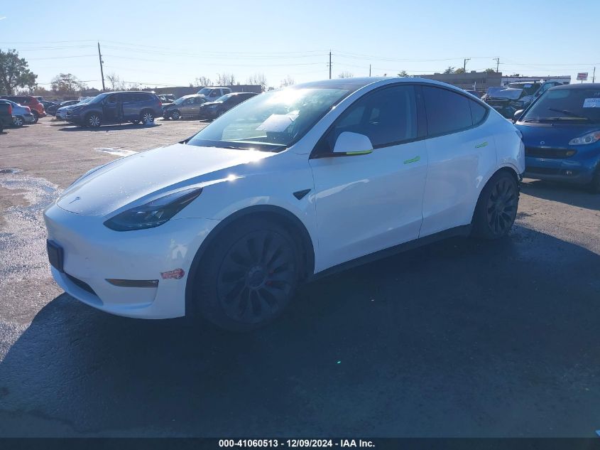 VIN 7SAYGDEF0NF390807 2022 Tesla Model Y, Performan... no.2