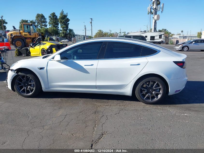 2018 Tesla Model 3 Long Range/Mid Range VIN: 5YJ3E1EA9JF076096 Lot: 41060653