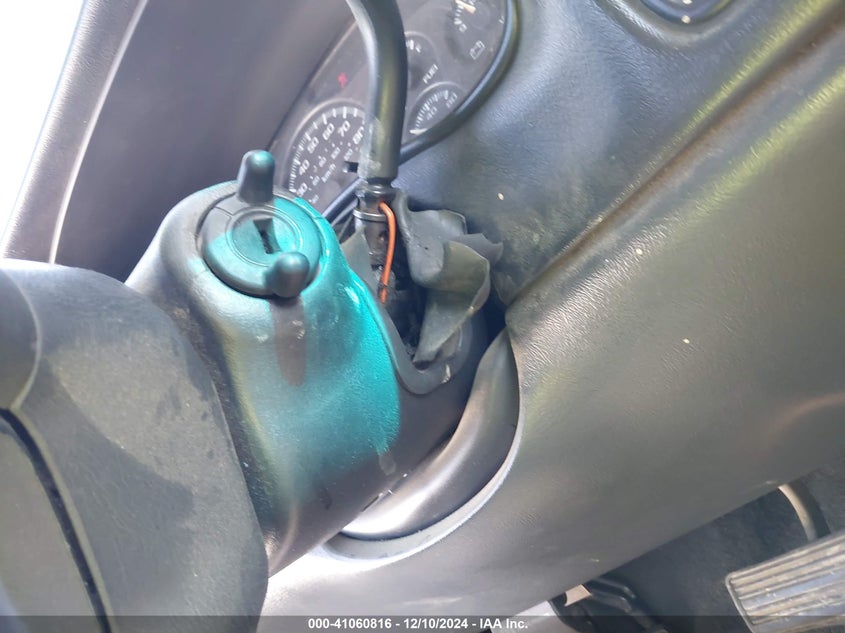 2001 Chevrolet Silverado 1500 VIN: 1GCEC19V41Z165192 Lot: 41060816