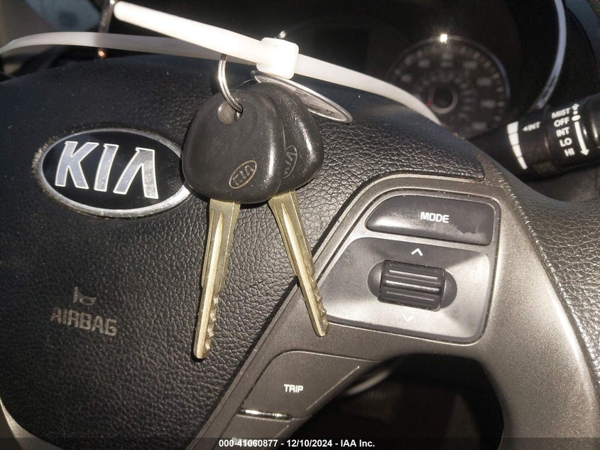 2014 KIA FORTE LX - KNAFK4A66E5110542