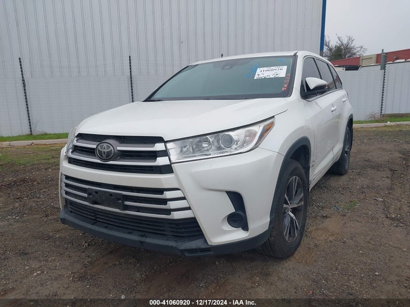 Vin: 5tdbzrfh9hs429033, lot: 41550882, toyota highlander le 20172