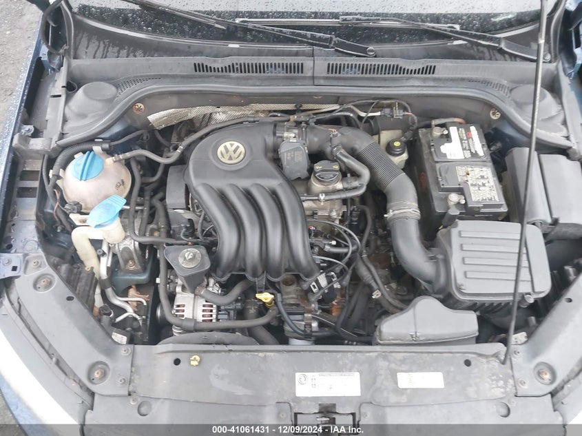 2014 VOLKSWAGEN JETTA VIN: 3VW2K7AJ0EM329849