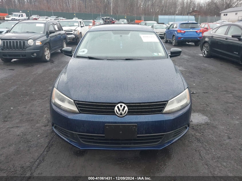 2014 VOLKSWAGEN JETTA VIN: 3VW2K7AJ0EM329849