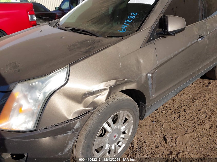 2014 CADILLAC SRX LUXURY COLLECTION - 3GYFNBE30ES641282