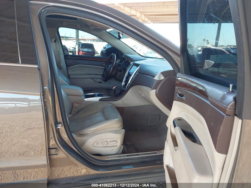 2014 CADILLAC SRX LUXURY COLLECTION - 3GYFNBE30ES641282