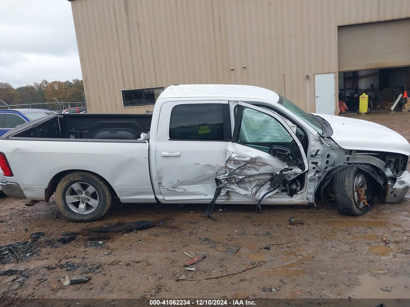 2019 RAM 1500 CLASSIC VIN: 1C6RR6TT8KS584944