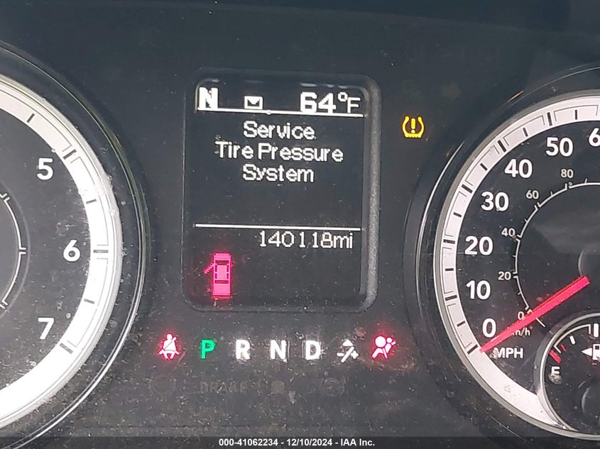 2019 RAM 1500 CLASSIC VIN: 1C6RR6TT8KS584944