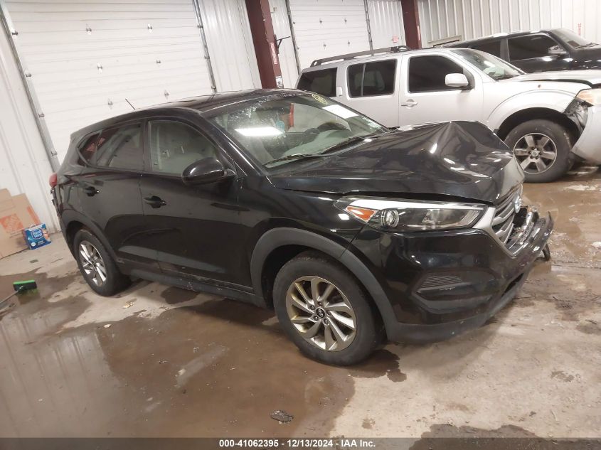 VIN KM8J2CA46JU777452 2018 Hyundai Tucson, SE no.13