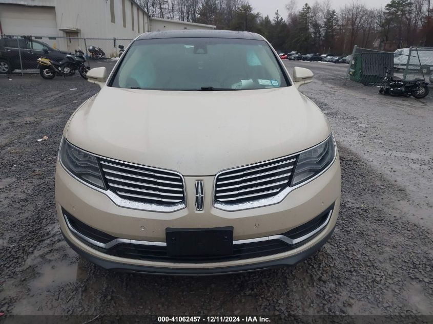 VIN 2LMPJ8LP2JBL30841 2018 LINCOLN MKX no.11