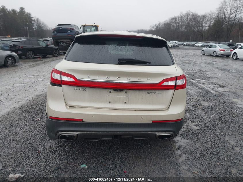 VIN 2LMPJ8LP2JBL30841 2018 LINCOLN MKX no.15