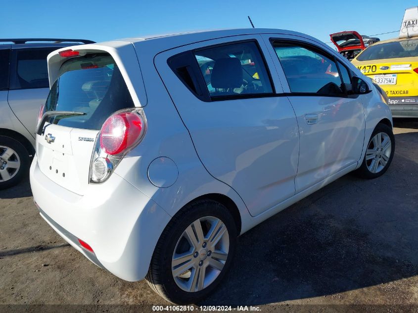 VIN KL8CD6S94EC587740 2014 CHEVROLET SPARK no.4