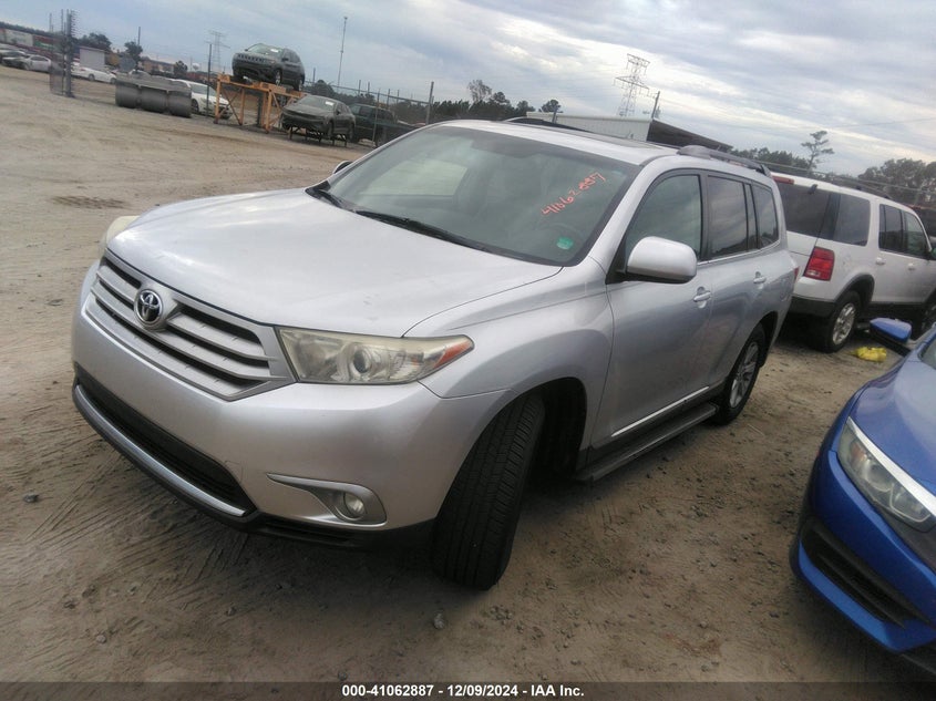 Vin: 5tdzk3eh3cs086973, lot: 41552853, toyota highlander se v6 20122