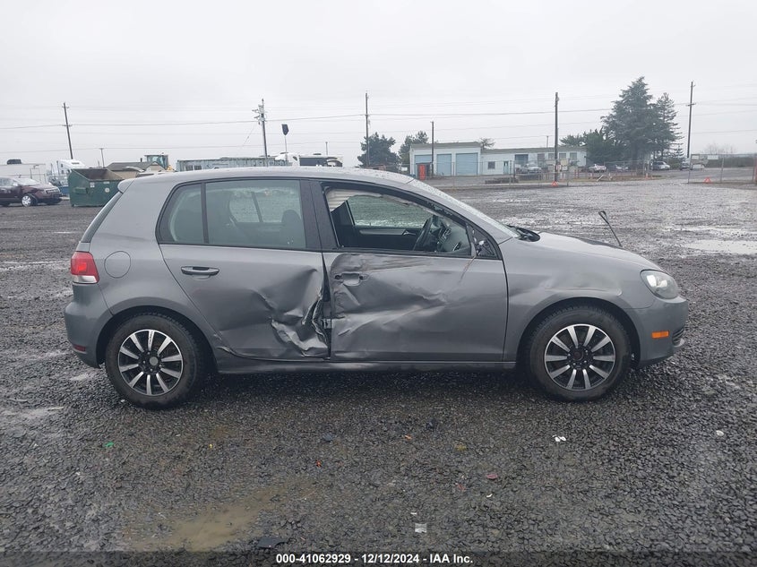 2014 VOLKSWAGEN GOLF 2.5L - WVWDB7AJ1EW009709