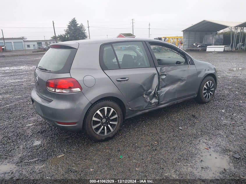 2014 VOLKSWAGEN GOLF 2.5L - WVWDB7AJ1EW009709