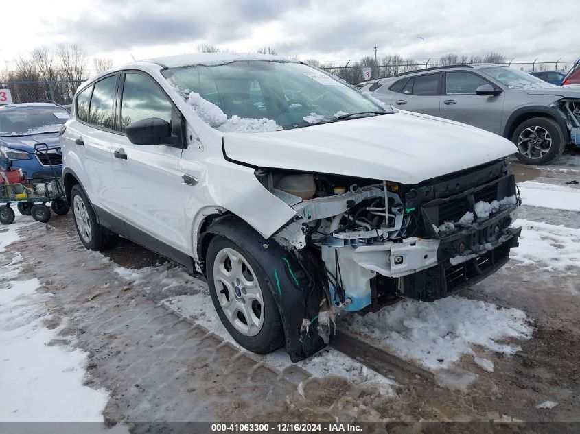 VIN 1FMCU0F76HUD02589 2017 FORD ESCAPE no.1