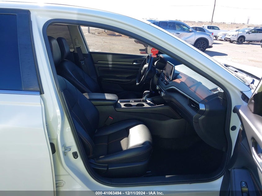 2019 NISSAN ALTIMA VIN: 1N4BL4CV8KN323058