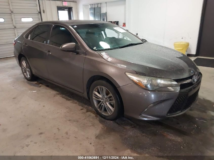 VIN 4T1BF1FK8GU184351 2016 Toyota Camry, SE no.1