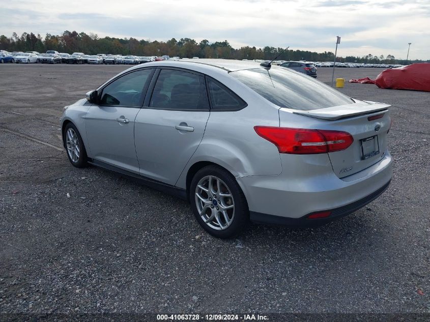 VIN 1FADP3F26FL227956 2015 FORD FOCUS no.3