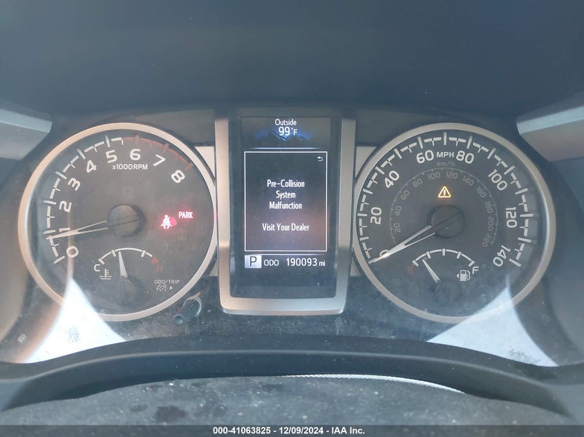 2018 TOYOTA TACOMA SR5 - 5TFAX5GNXJX112960