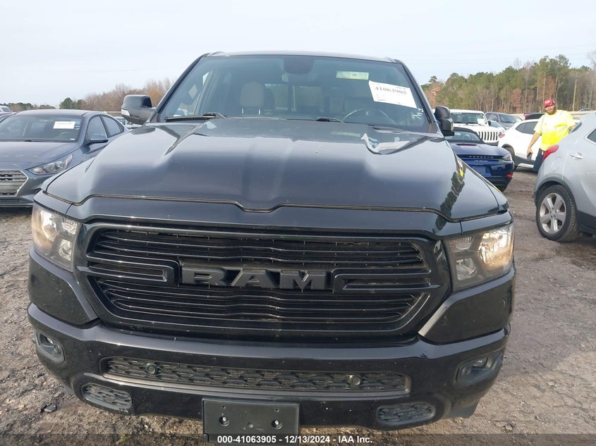 2019 RAM 1500 VIN: 1C6RREFG5KN822126