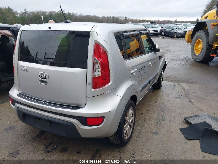 VIN KNDJT2A68D7503072 2013 KIA Soul, + no.4