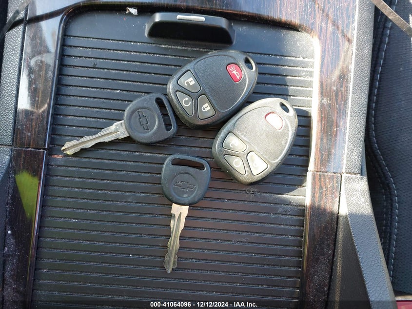 2017 CHEVROLET TRAVERSE LT - 1GNKVGKD0HJ127847