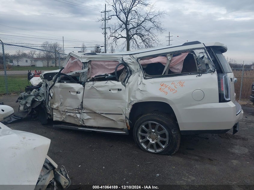 2015 GMC YUKON XL 1500 DENALI - 1GKS2JKJXFR178330