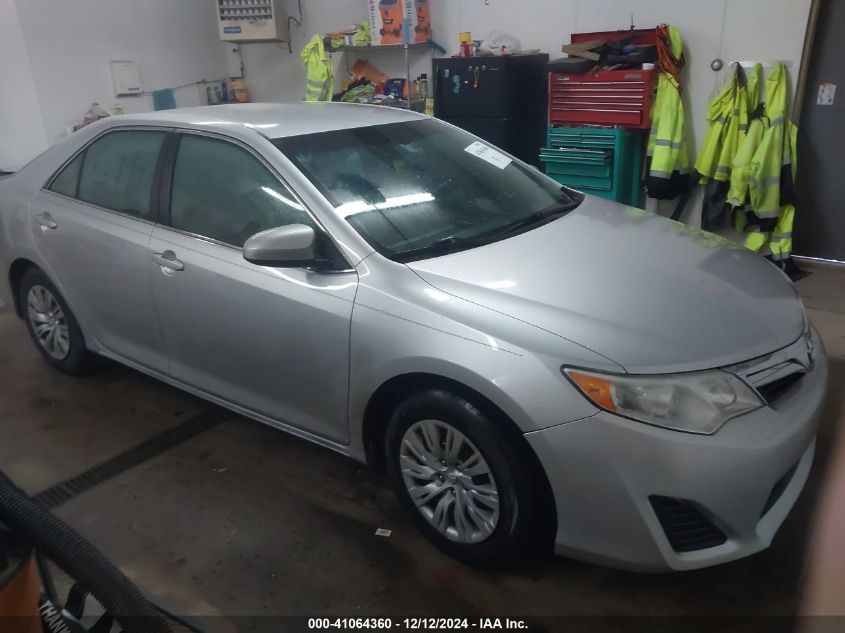 VIN 4T4BF1FK4ER409237 2014 TOYOTA CAMRY no.1