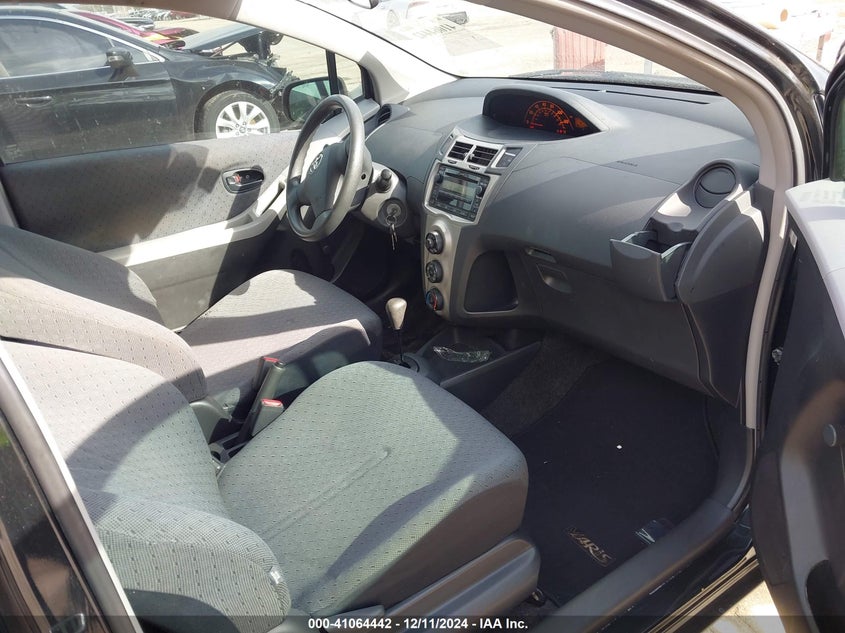 2011 TOYOTA YARIS VIN: JTDJT4K36B5336669
