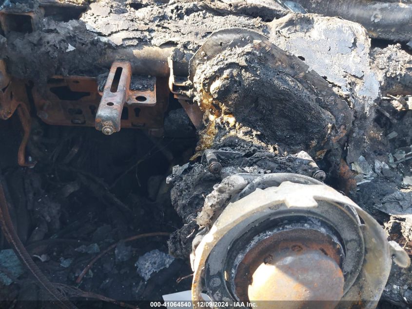 2008 BMW 328I VIN: WBAVC53568FZ84469 Lot: 41064540