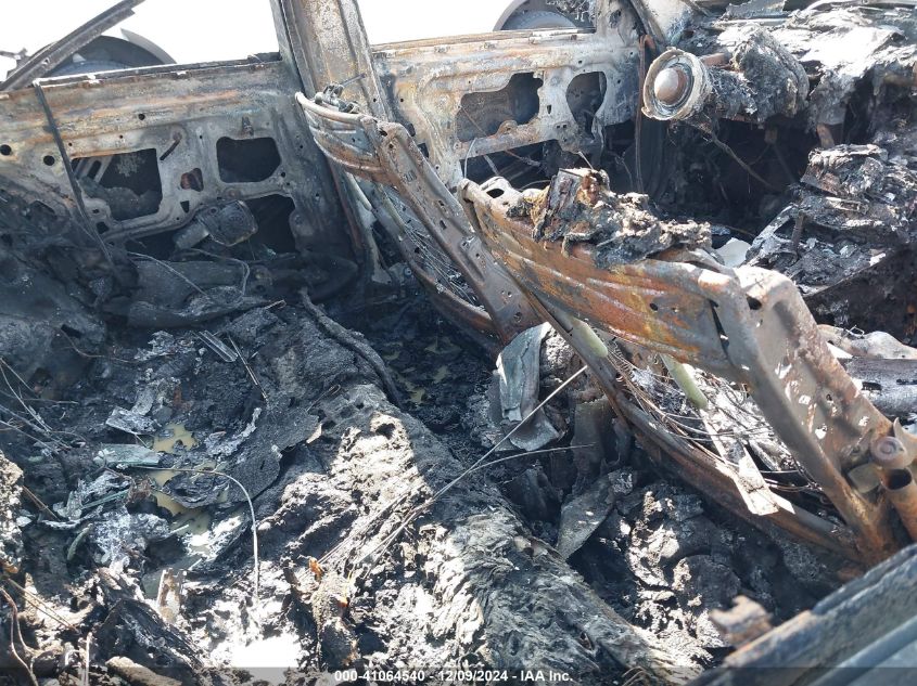 2008 BMW 328I VIN: WBAVC53568FZ84469 Lot: 41064540