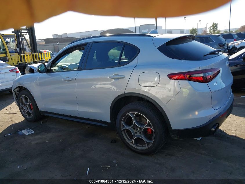 VIN ZASPAKAN9N7D38410 2022 Alfa Romeo Stelvio, Spri... no.15