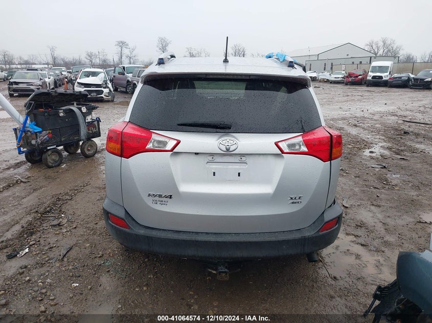 2013 TOYOTA RAV4 XLE - JTMRFREV4DD024962