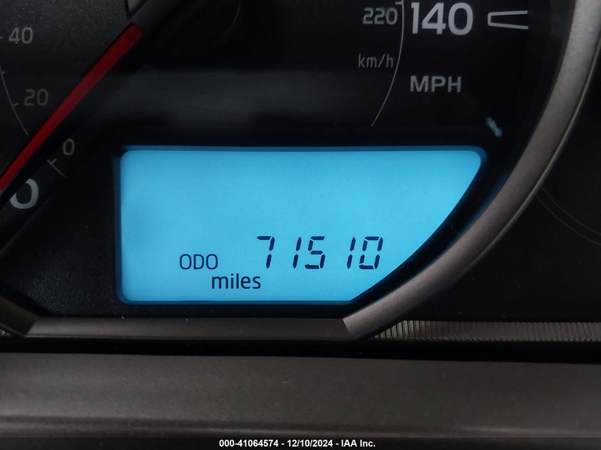 2013 TOYOTA RAV4 XLE - JTMRFREV4DD024962