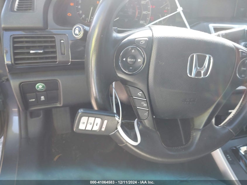 2014 HONDA ACCORD VIN: 1HGCT2B84EA007555