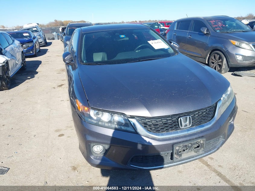 2014 HONDA ACCORD VIN: 1HGCT2B84EA007555