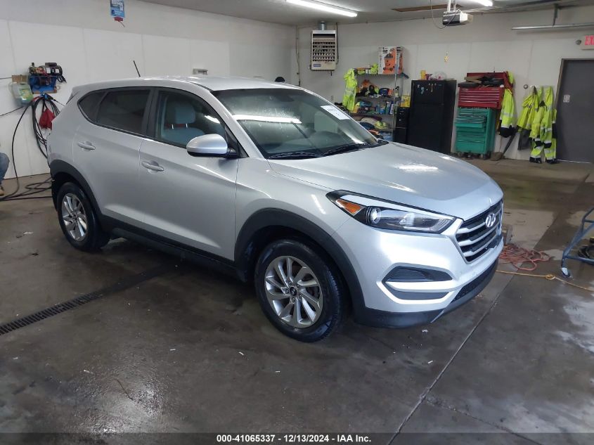 VIN KM8J23A44HU339359 2017 Hyundai Tucson, SE no.1