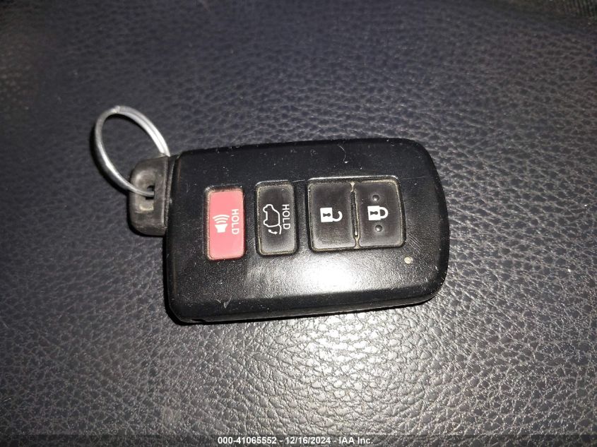 2018 TOYOTA RAV4 ADVENTURE/XLE - JTMRFREV9JJ220618