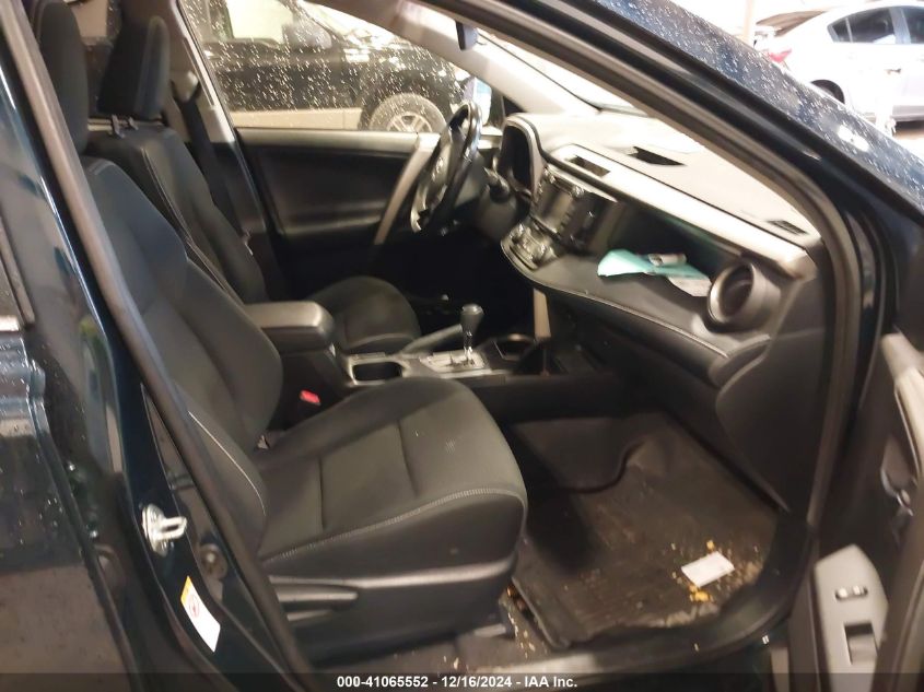 2018 TOYOTA RAV4 ADVENTURE/XLE - JTMRFREV9JJ220618