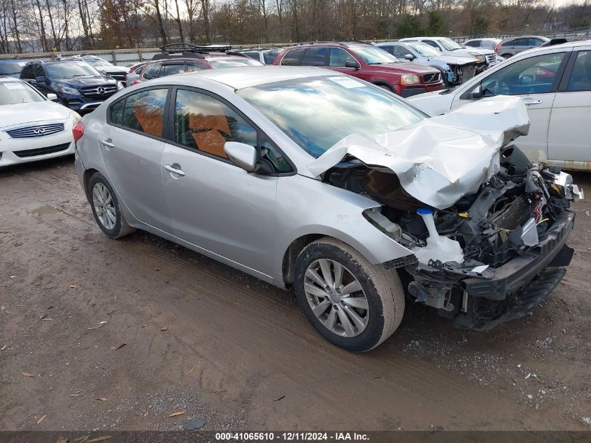 VIN KNAFX4A64E5227411 2014 KIA Forte, LX no.1