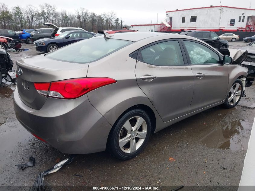 VIN 5NPDH4AE8DH307047 2013 Hyundai Elantra, Gls no.4