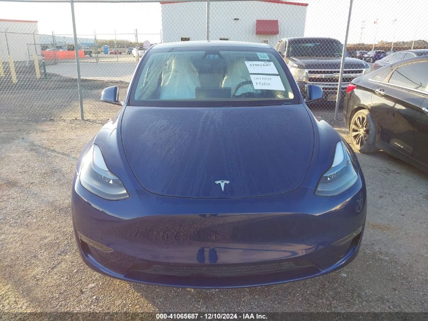 2024 Tesla Model Y Performance Dual Motor All-Wheel Drive VIN: 7SAYGDEF4RA271404 Lot: 41065687