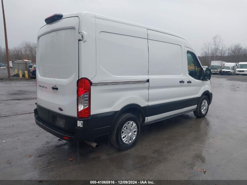 VIN 1FTYE1C81LKB16070 2020 Ford Transit-150 Cargo Van no.4