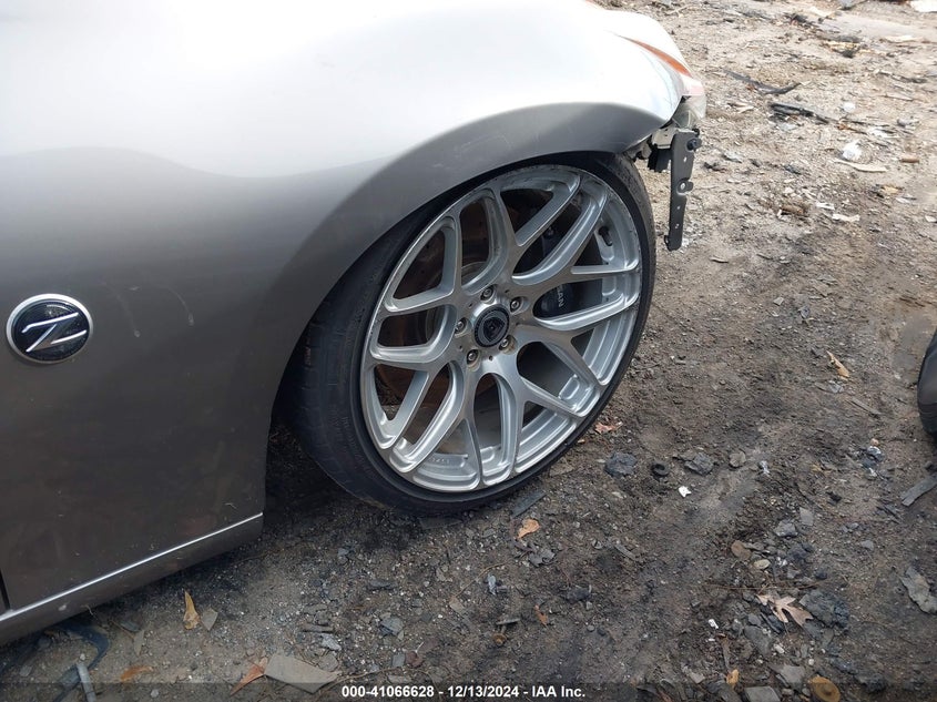 2009 NISSAN 370Z VIN: JN1AZ44E39M410873