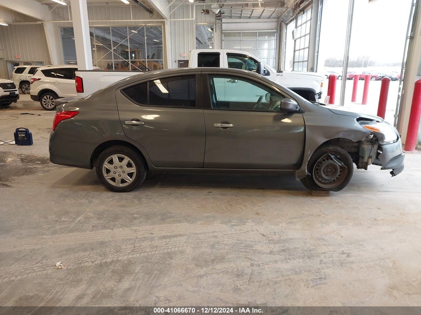 2019 NISSAN VERSA VIN: 3N1CN7AP3KL859935