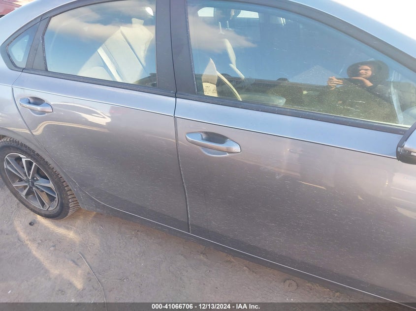 2023 KIA FORTE LXS - 3KPF24AD4PE635995