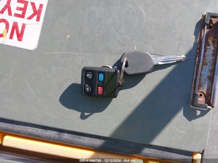 2008 FORD FOCUS VIN: 1FAHP35N28W263416