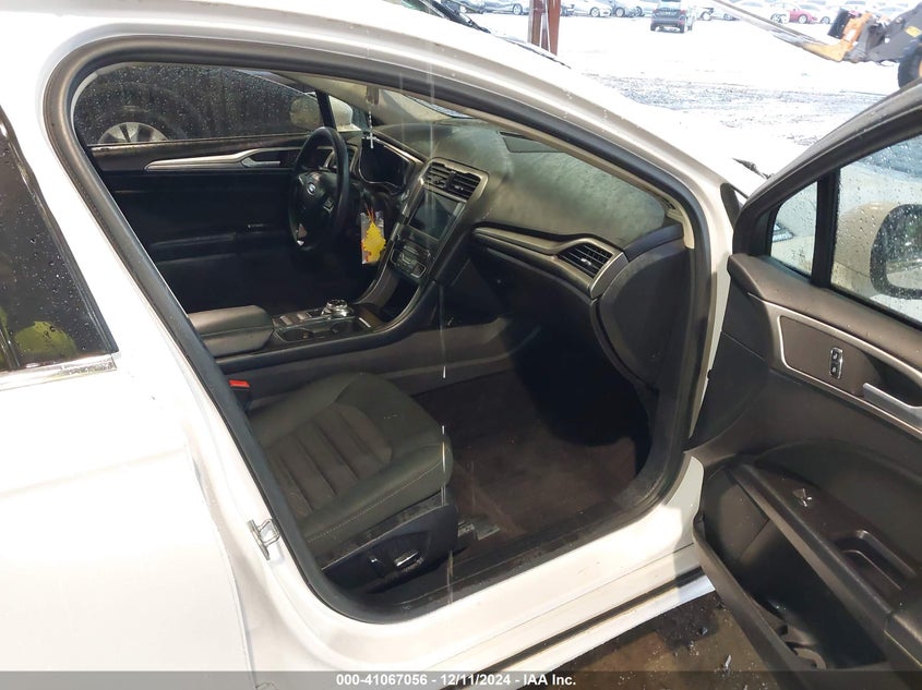 2017 FORD FUSION VIN: 3FA6P0HD1HR241161