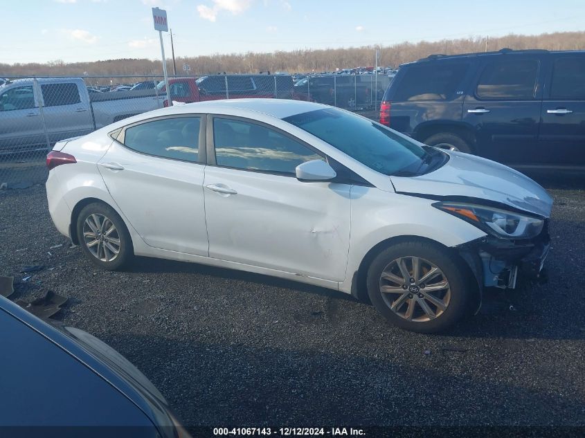 VIN 5NPDH4AE7GH796805 2016 Hyundai Elantra, SE no.14