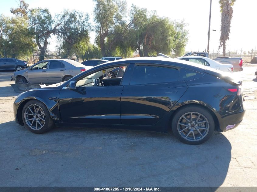 2018 Tesla Model 3 Long Range/Mid Range VIN: 5YJ3E1EA8JF045213 Lot: 41067285